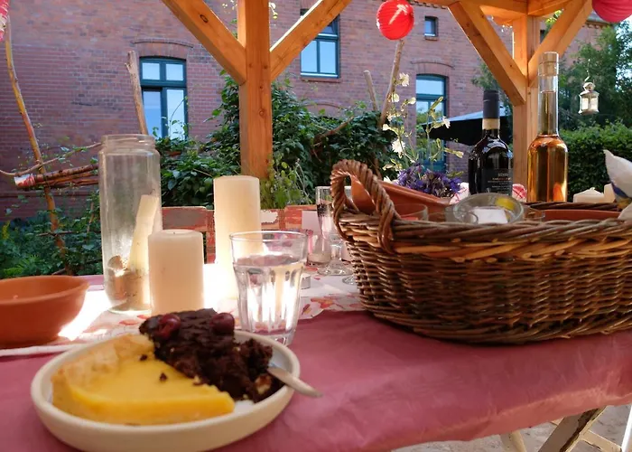 Botanische Botschaft Apartamento Strodehne